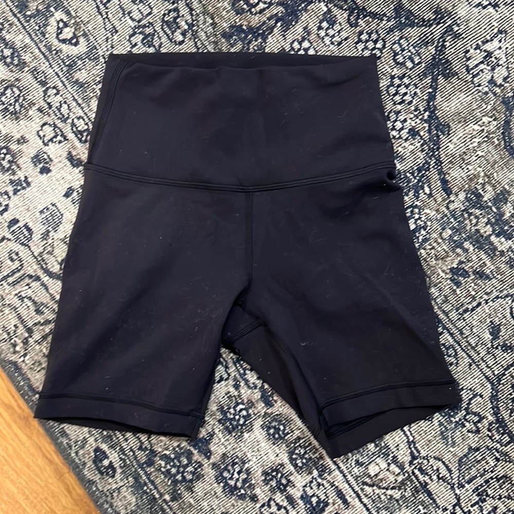 Lululemon wunder under 6” bike shorts